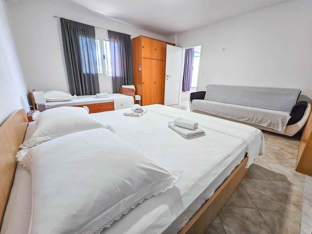 Apartments Vukovic Vanja Makarska Exterior photo
